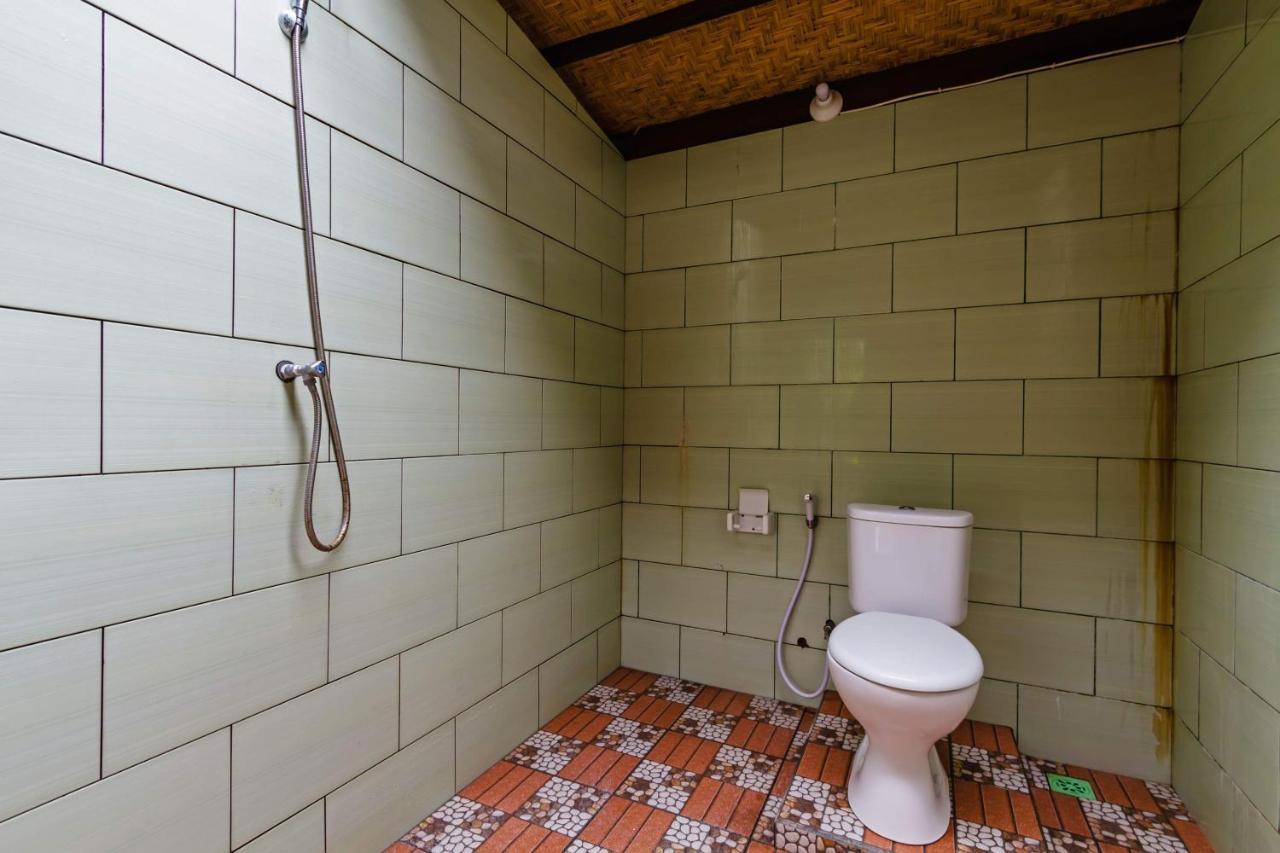 Titi Hostel Нуса Лембонган Екстериор снимка